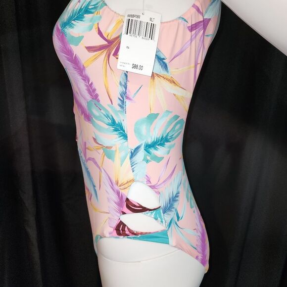 NWT Bar 3 Women's Copcabana Printed Twist Front One Piece Swimsuit - Picture 13 of 14